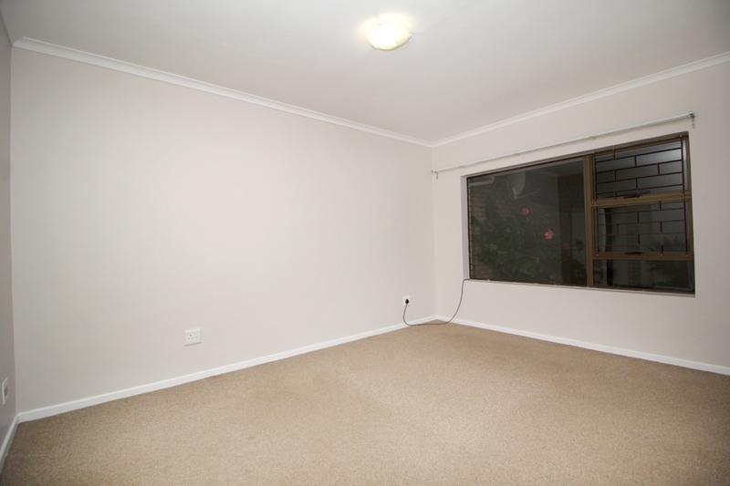 2 Bedroom Property for Sale in Linkside Western Cape
